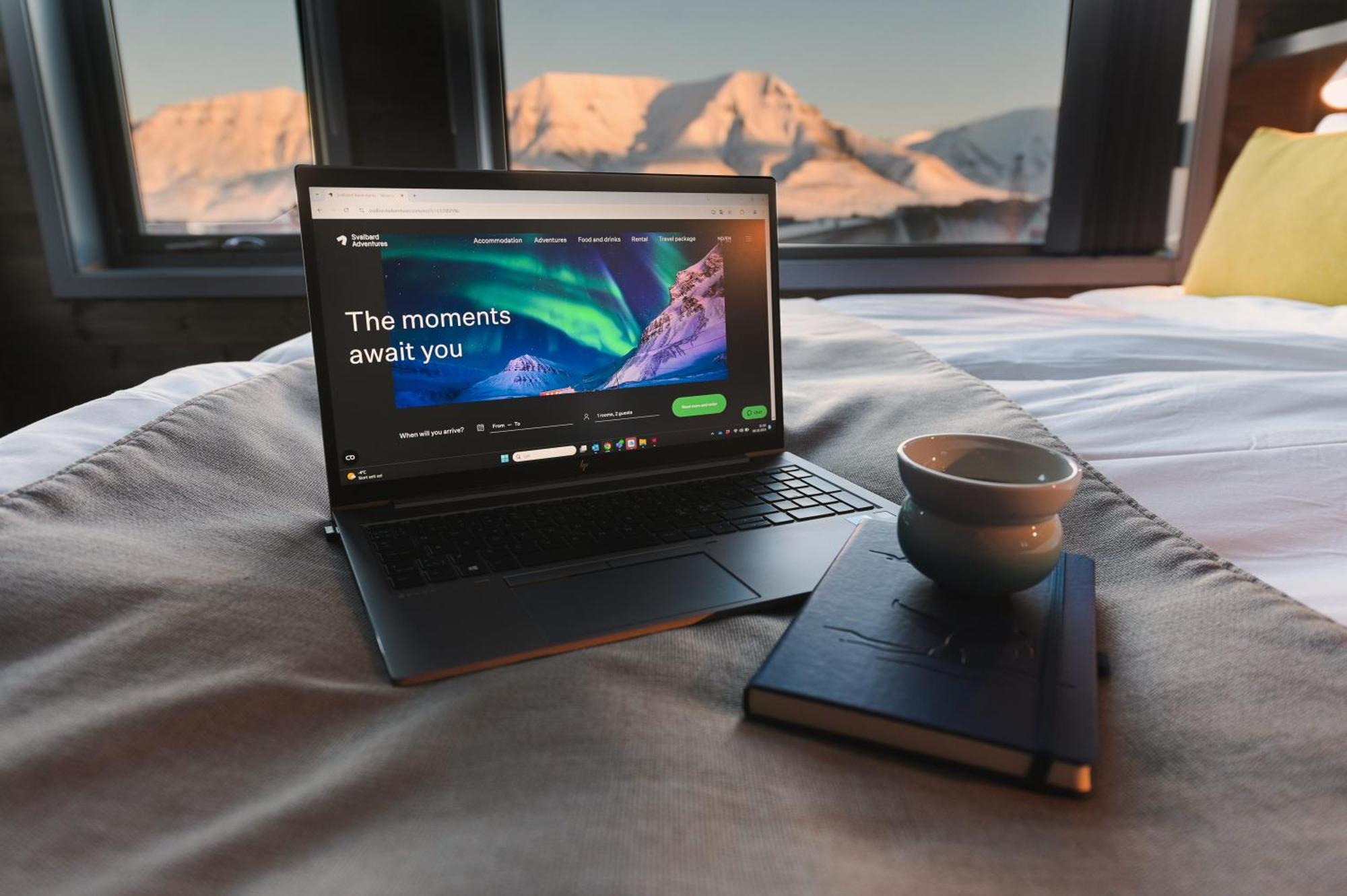 Svalbard Hotell | Polfareren Longyearbyen Bagian luar foto